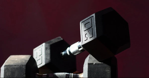 Fit-and-Rested-How-to-Master-Evening-Workouts-Without-Sacrificing-Sleep FITBODY.com