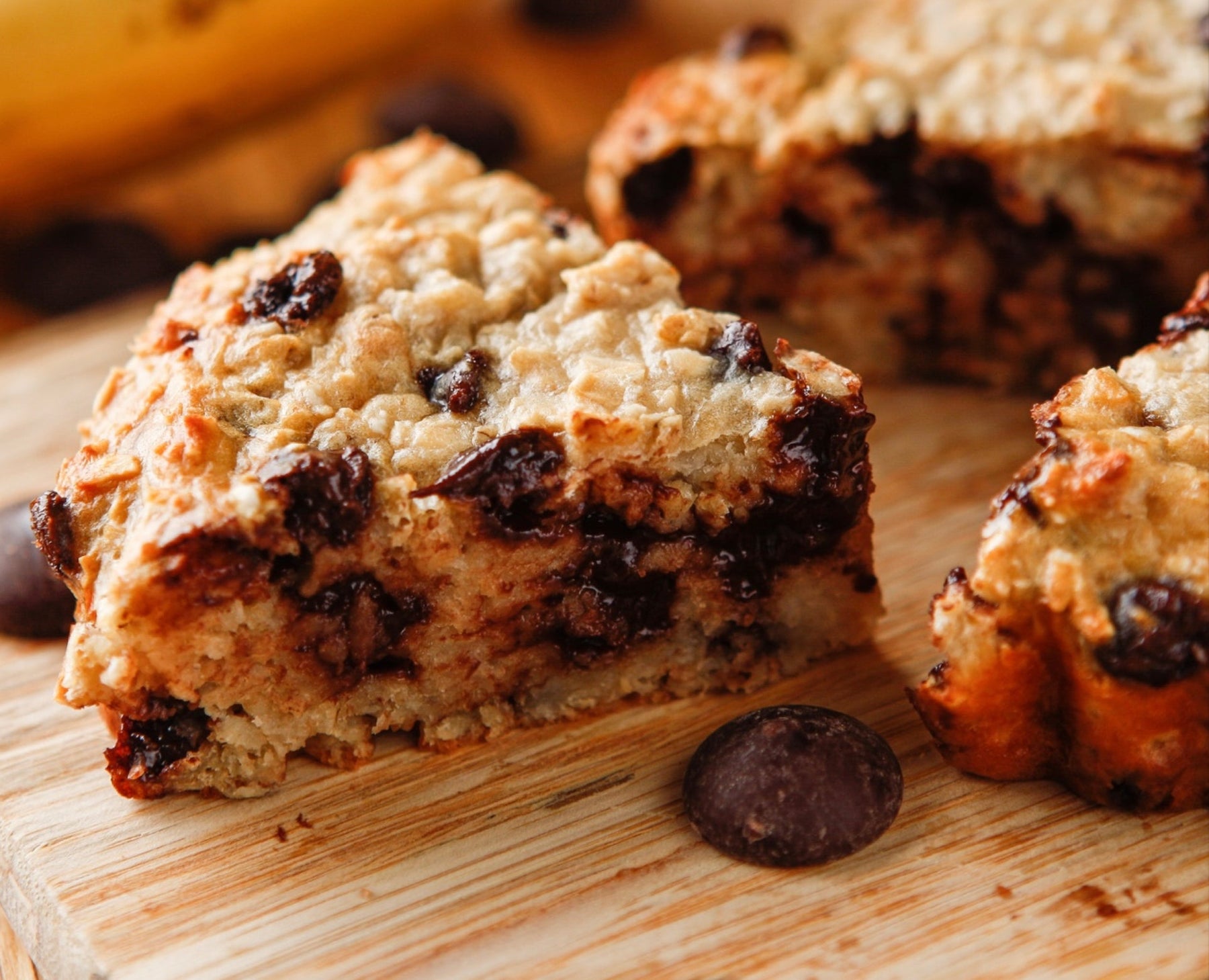 UMP-Protein-Powder-Chocolate-Chip-Banana-Bake-Recipe FITBODY.com